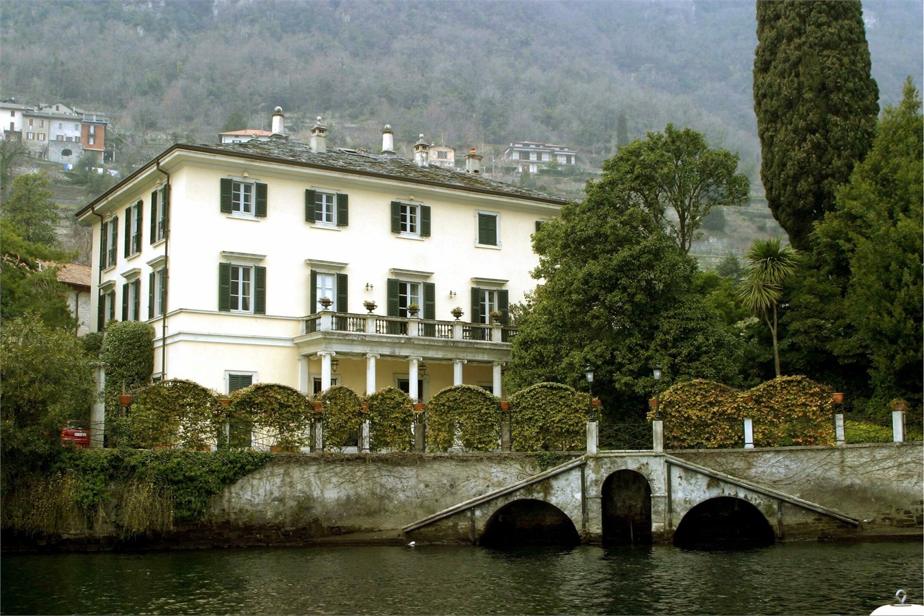 George Clooney, Lake Como 