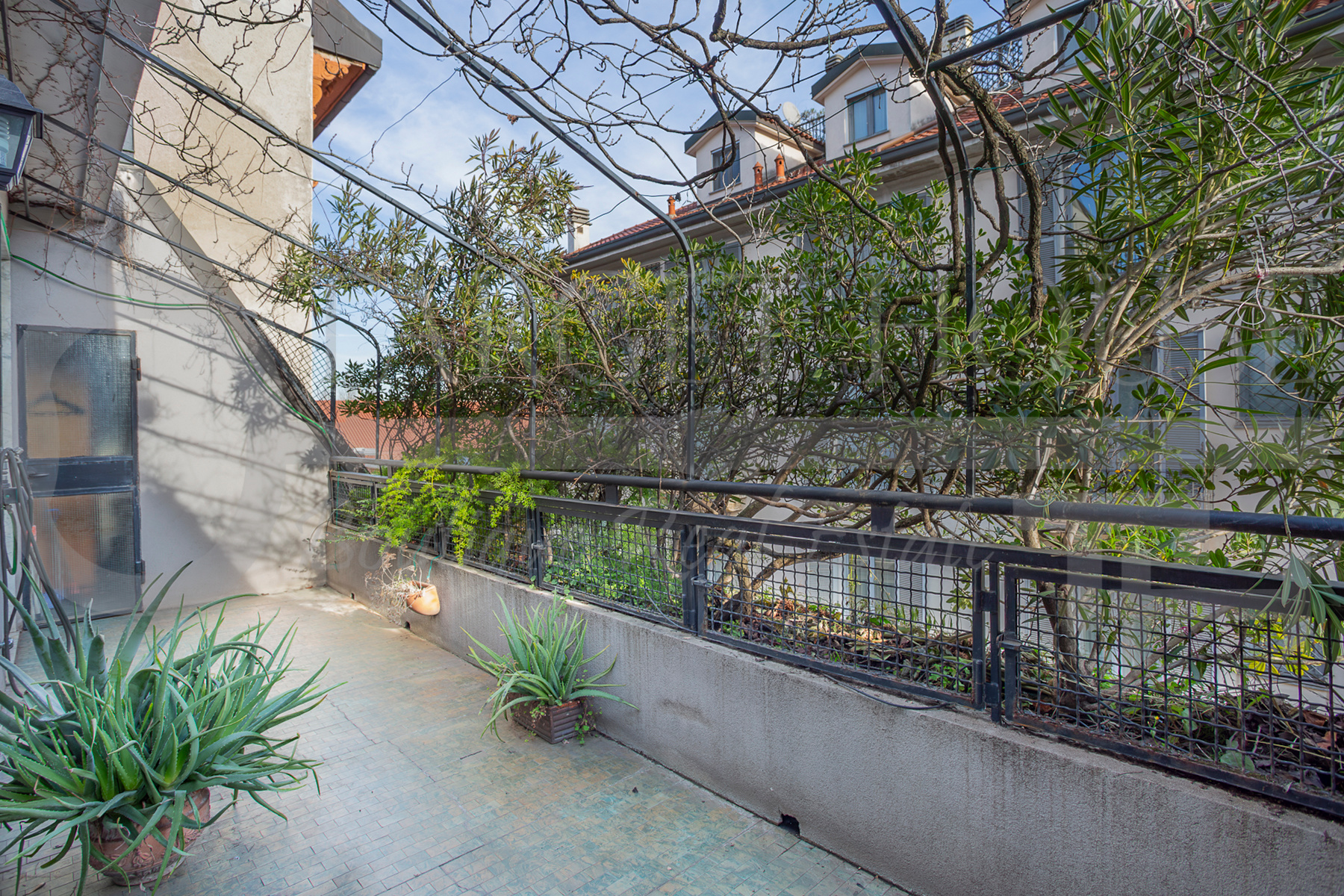 Splendido trilocale con Terrazzo Milano