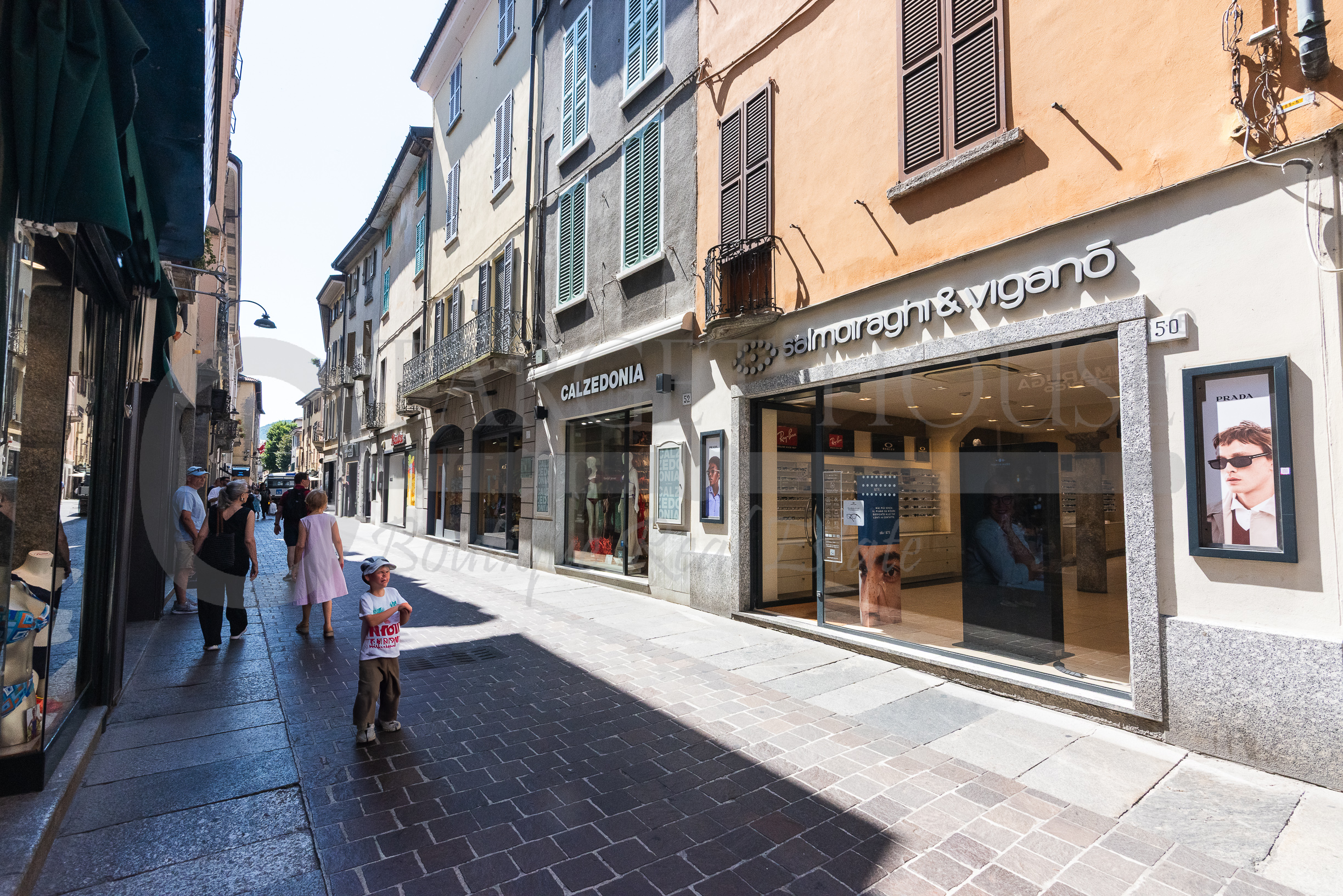 Central walled city Como