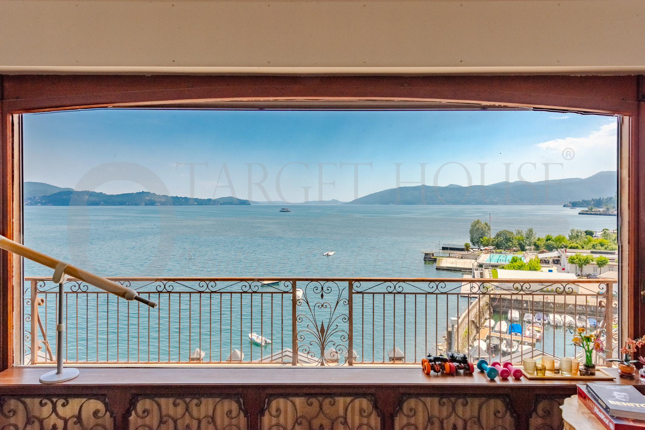 Incantevole Residenza fronte Lago